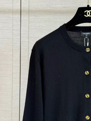 Cashmere knit cardigan