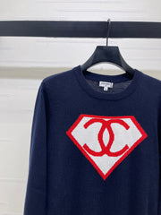 Diamond-Pattern Crew-Neck Long-Sleeve Sweater