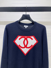 Diamond-Pattern Crew-Neck Long-Sleeve Sweater