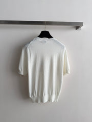 Short-sleeved knit top
