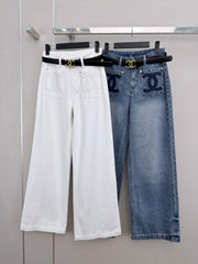 Wide-leg jeans with pockets