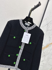 Sophisticated Knitted Jacket with Fold-Over Collar