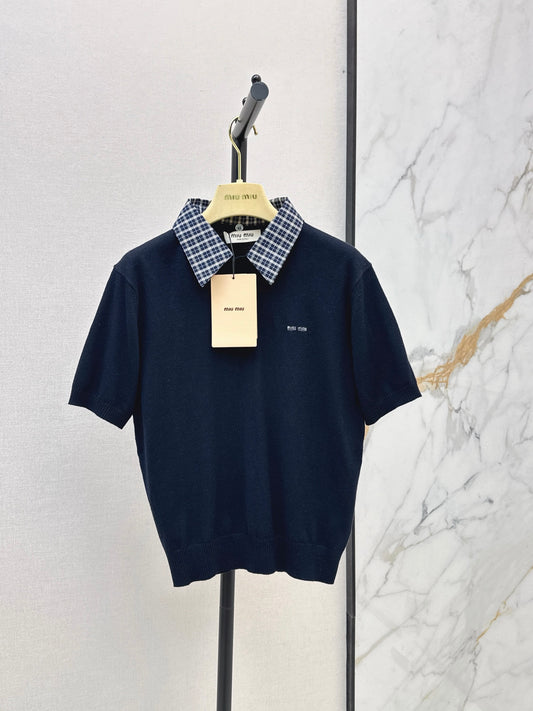 Short-Sleeve Knit Top with Plaid Collar