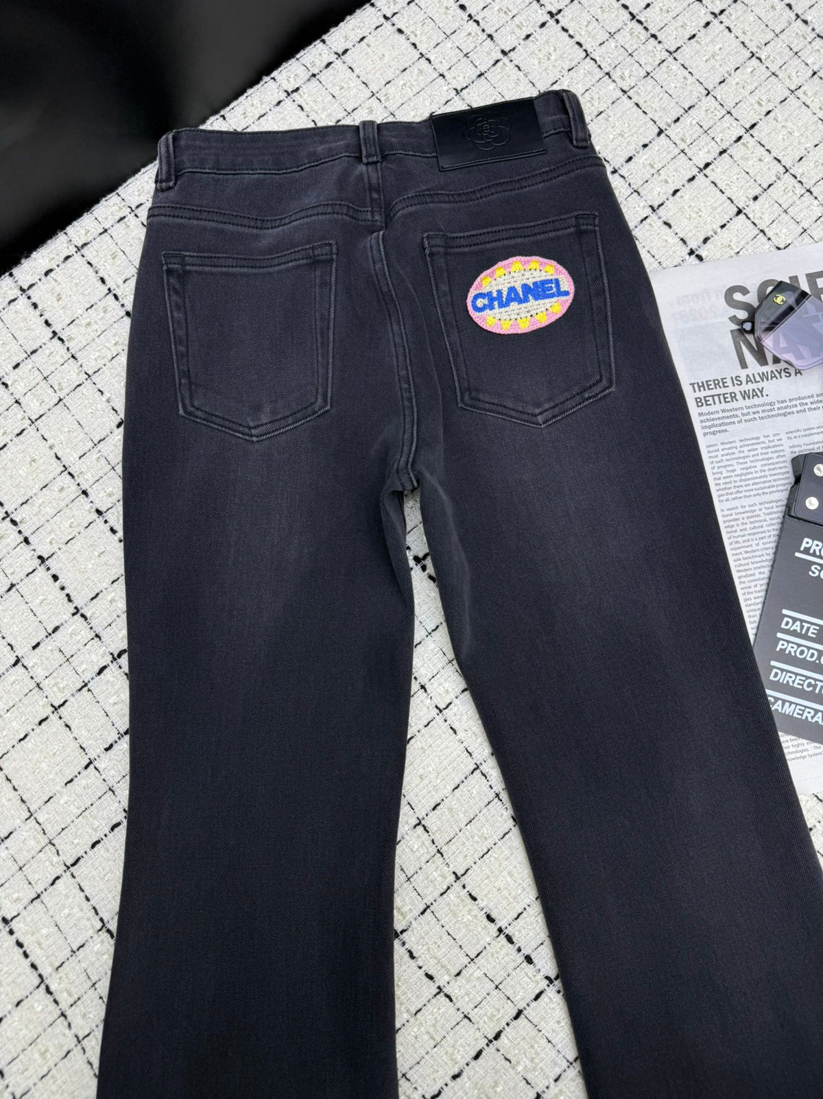 Micro-flare jeans