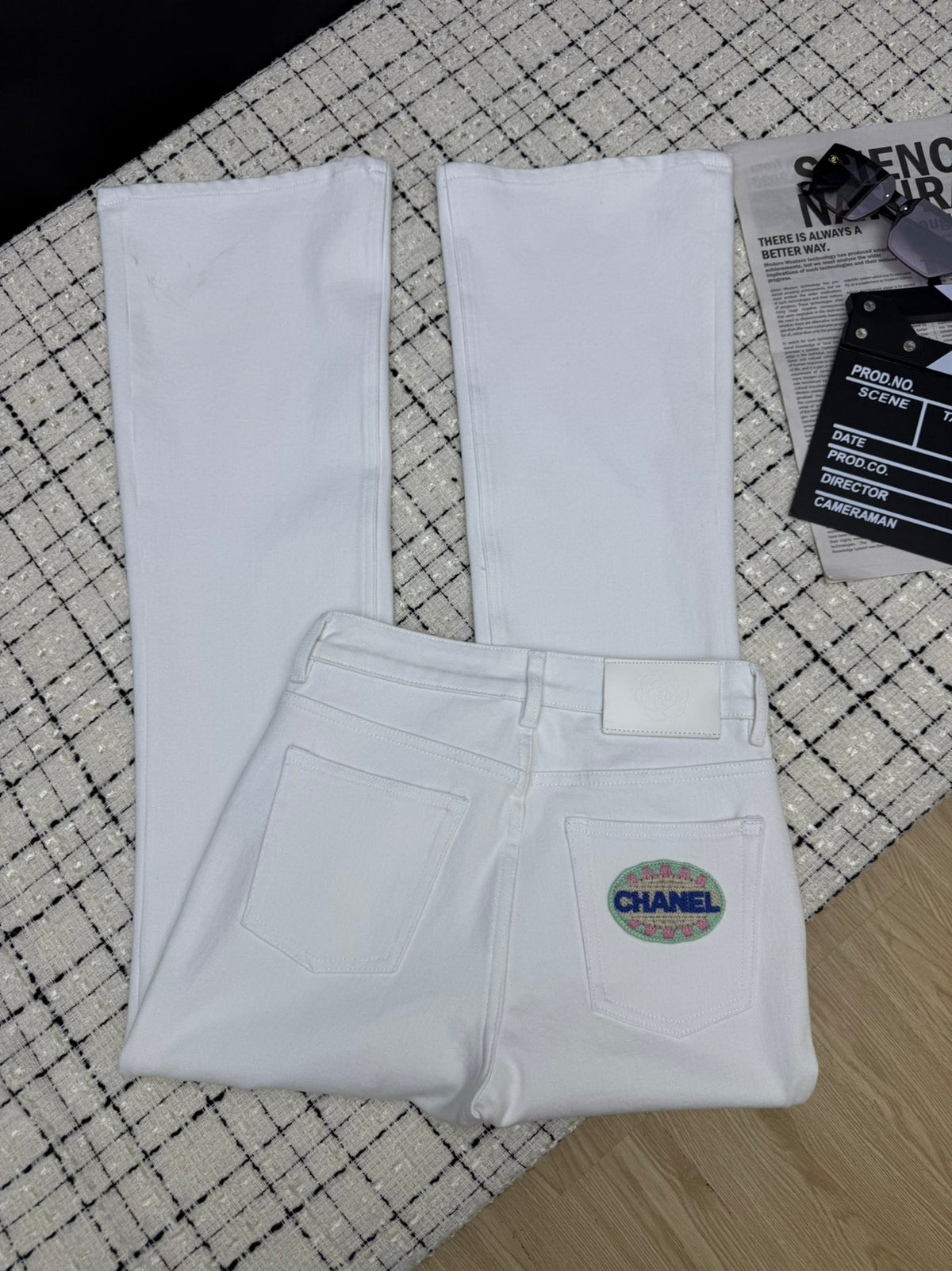 Micro-flare jeans