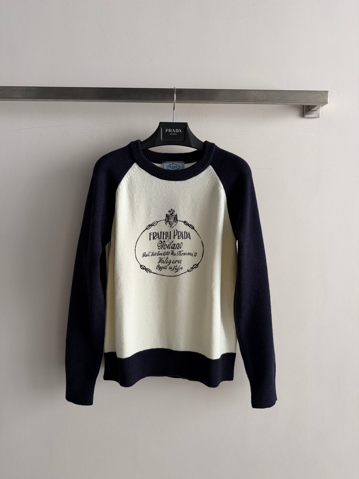 Color-blocked raglan-sleeve crew-neck knit top