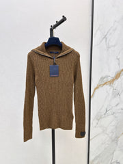 Slim-fit base layer with a wide fold-over collar