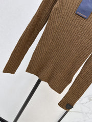 Slim-fit base layer with a wide fold-over collar