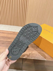Classic sandals