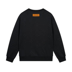 The master personally designed a new fashion brand with embossed monogram logo round neck sweatshirt