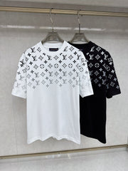 Short-sleeved crew neck T-shirt