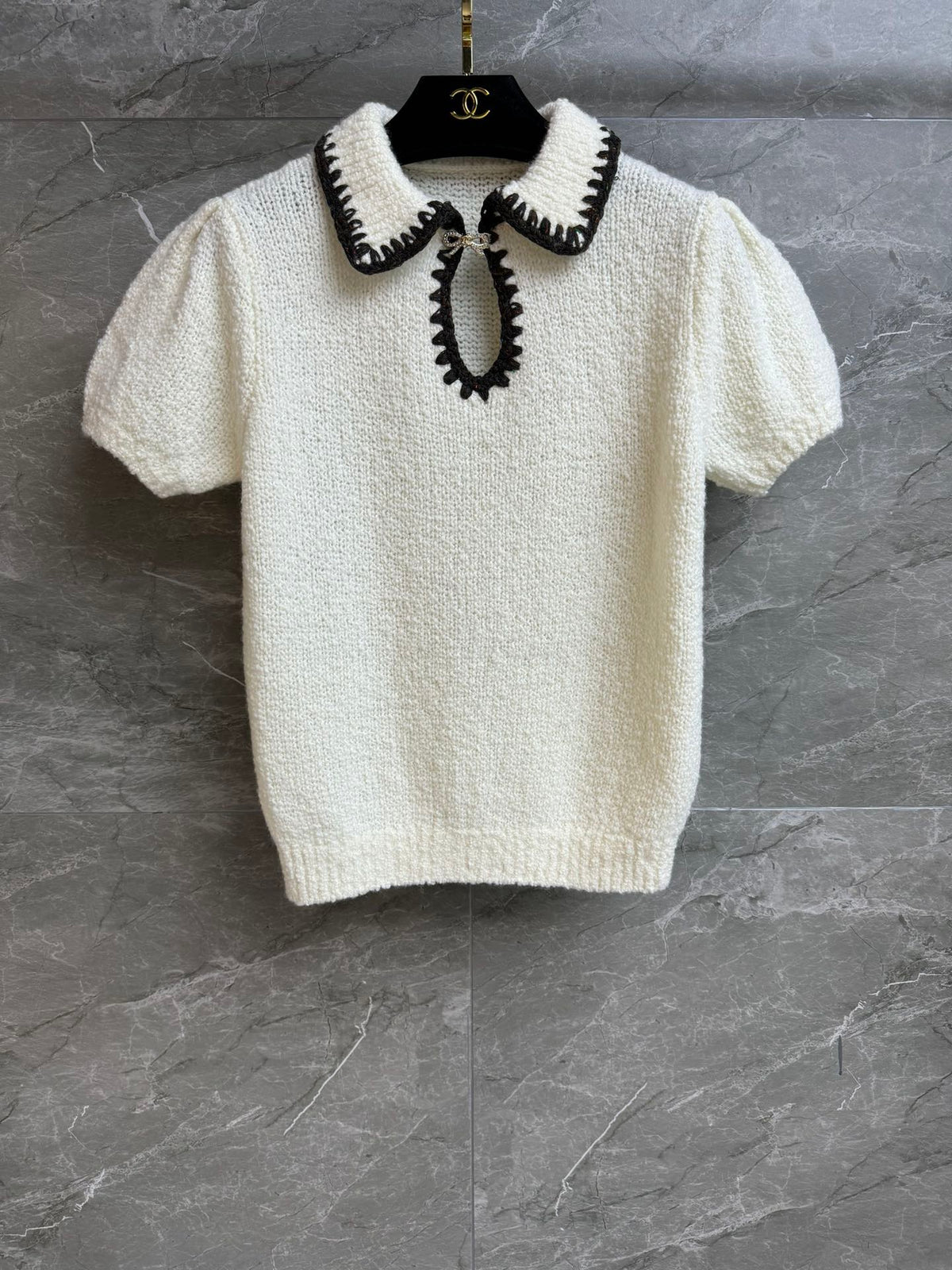 White knit short-sleeved top