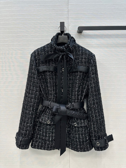 Retro-style courtly coat