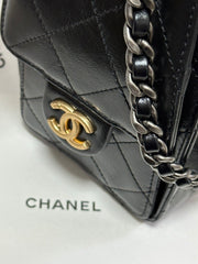 "Mandarin Duck" Chain Bag — Black Mini