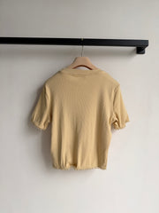 Lace-trimmed round neck short-sleeved top