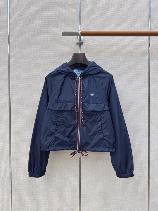 Hooded zip-up sun protection jacket
