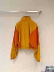 Half-zip pullover windbreaker