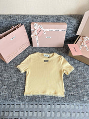 Lace-trimmed knit short-sleeved top