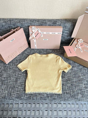 Lace-trimmed knit short-sleeved top