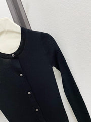 Lightweight, slim-fit, long-sleeve crew neck