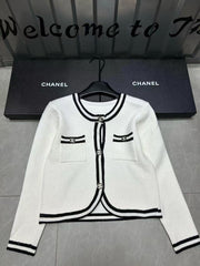 Minimalist knit cardigan