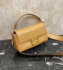 Three-dimensional textured bag