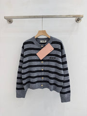 Monogram lettering crew neck knit cardigan