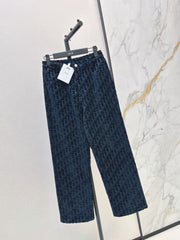 Straight-leg jeans