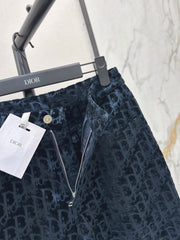Straight-leg jeans