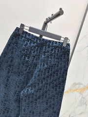 Straight-leg jeans